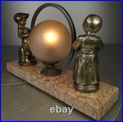 1920/1930 Lampe Veilleuse Eclairage Statue Sculpture Epoque Art Deco Aux Enfants