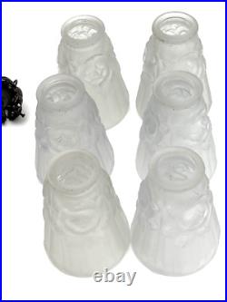 6 Tulipes Art Déco en verre pressé Degué pour lampe et lustre