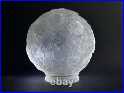 Ancien Globe En Verre Satiné Art Déco Lampe Tulipe Suspension Lustre Les Hanots