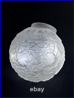 Ancien Globe En Verre Satiné Art Déco Lampe Tulipe Suspension Lustre Les Hanots