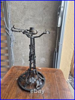 Ancien Pied De lampe en fer forgé, art deco