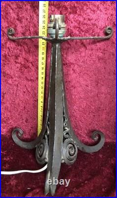 Ancien Pied de Lampe Tripode en Fer Forgé, Art déco