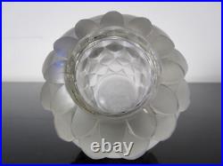 Ancien corps de Lampe Berger Artichaut René Lalique. Brûle parfum Art Deco Ancien corps de Lampe Berger Artichaut René Lalique. Brûle parfum Art Deco