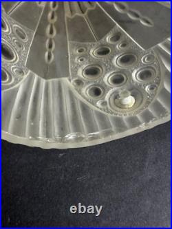 Ancien globe tulipe lampe a poser verre moulé pressé art deco GEORGES LELEU 1930