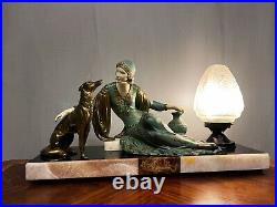 Ancienne LAMPE ART DECO statue femme chryséléphantine chien lévrier