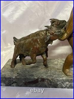 Ancienne Lampe Chérubin avec 2 chèvres Art Déco Régule sur base en marbre