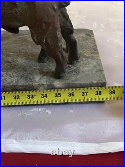 Ancienne Lampe Chérubin avec 2 chèvres Art Déco Régule sur base en marbre