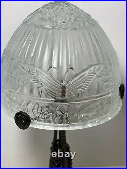 Ancienne Lampe Fer Forgé art déco, Dôme en verre moulé décors papillons
