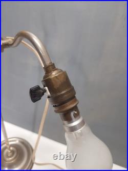 Ancienne Lampe d'atelier ou de bureau réglable début XXe Siècle Art déco