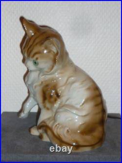 Ancienne Veilleuse En Porcelaine Allemande Chat Lampe Art Deco Signee 16,5 CM