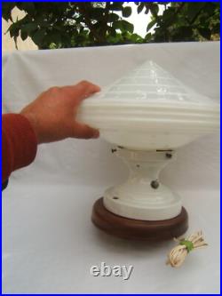 Ancienne importante lampe art déco skyscraper toupie soucoupe volante en verre