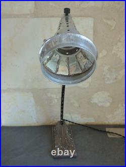 Ancienne lampe à réflecteur miroirs, NIAM Art Déco. Epoque GRAS, JIELDE, atelier