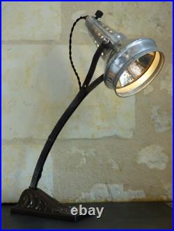 Ancienne lampe à réflecteur miroirs, NIAM Art Déco. Epoque GRAS, JIELDE, atelier