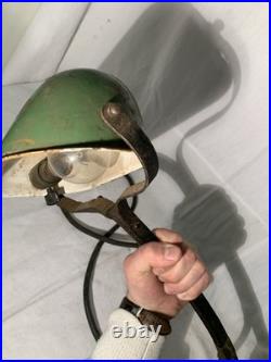 Ancienne lampe art déco Niam collection Luminaire Banquier Notaire