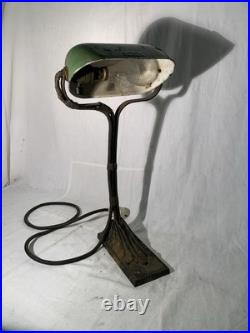 Ancienne lampe art déco Niam collection Luminaire Banquier Notaire