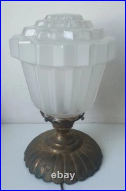 Ancienne lampe de table art deco verre opaline skyscraper gratte ciel 1930 light