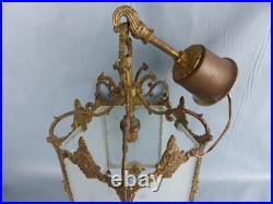 Ancienne lampe suspension en régule type lanterne 5 verres gravés ART DECO