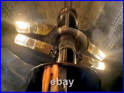 Ancienne paire de grandes lampes de table industrielles style art déco âge