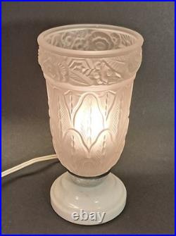 Art Déco veilleuse en marbre, métal chromé et verre moulé vers 1925