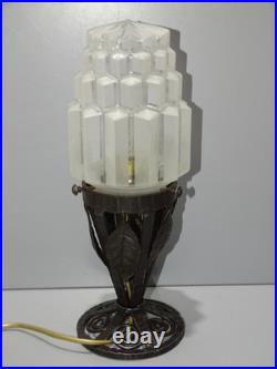 -BELLE LAMPE SKYSCRAPER ART DECO PIED FER Forgé VERRE BUILDING OPAQUE D