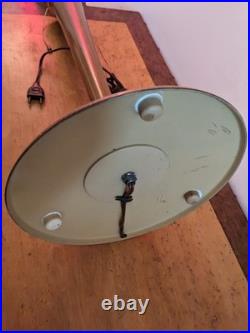 Belle lampe art déco MAZDA COULEUR TECK avec tulipe en opaline et en TRÈS bon ét