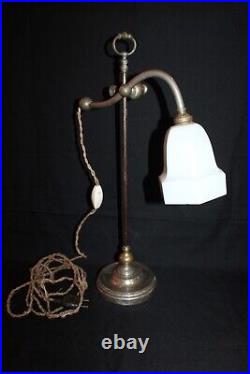 Belle lampe de bureau, époque Art Déco Jugenstil