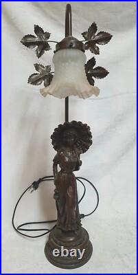 Belle lampe style art déco sculpture / statuette de femme élégante en zamak 58CM