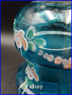 Belle petite lampe à pétrole Art Déco verre soufflé bleu émaillé décor floral