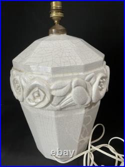 Craquelé Art Déco Imposant Pied De Lampe En Céramique A Décor De Fleurs Stylisé