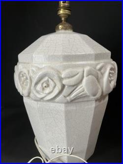 Craquelé Art Déco Imposant Pied De Lampe En Céramique A Décor De Fleurs Stylisé