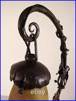 DAUM? NANCY lampe art déco en fer forgé et tulipe 1920/1925