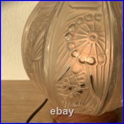 HETTIER VINCENT Lampe Avec Globe Verrerie Des Hanots art Déco 1930 Fleurs Styl