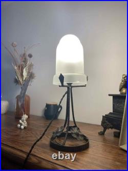 Jolie lampe ART DECO fer forgé