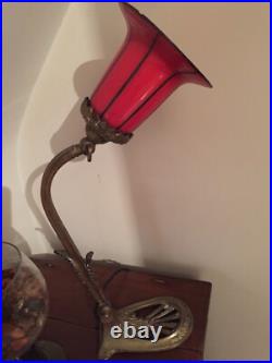 LAMPE ART DECO BRONZE FEUILLE ACANTHE TULIPE POWOLNY Michael / LOETZ