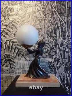 LAMPE Femme au ballon-régule-1930-50-art déco