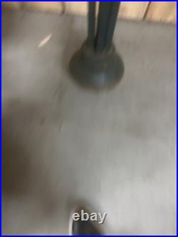 Lampadaire Art Deco Design Moderniste 1940 Pied de Lampe Ferronnerie Ancienne