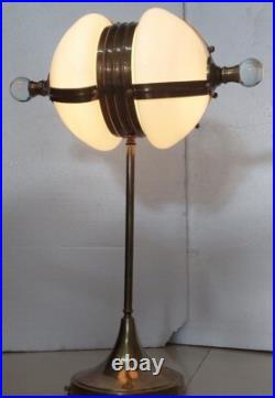 Lampadaire de table vintage en laiton et verre dépoli élégant art déco intemp