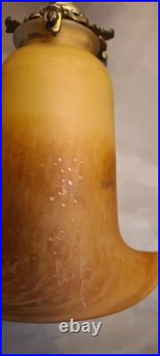 Lampe 1900 laiton avec tulipe pate de verre signée tief, 56x15