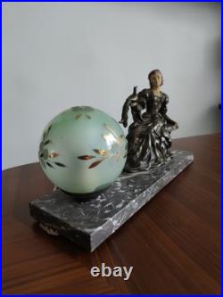 Lampe ART DECO Femme a L'oiseau en Régule sur Marbre Gris Veilleuse 1920/30