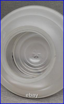 Lampe ART DECO Verre Moulé Dépoli Socle laiton Nickelé