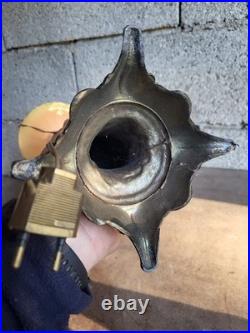 Lampe À Pétrole Art Nouveau Signée Guillemin