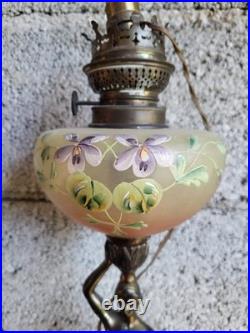 Lampe À Pétrole Art Nouveau Signée Guillemin
