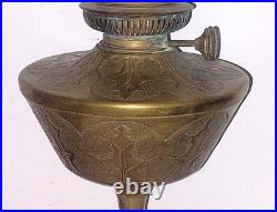 Lampe A Petrole Bronze Art Deco Georges Leleu Signée Décor Chardon