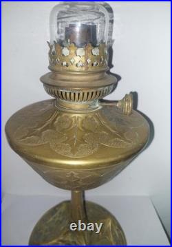 Lampe A Petrole Bronze Art Deco Georges Leleu Signée Décor Chardon
