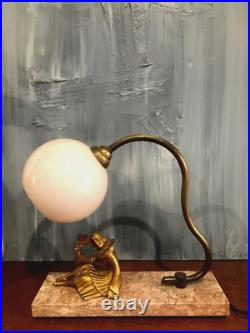 Lampe A Poser En Régule Doré Et Base Marbre Rose, Colombine Art Déco