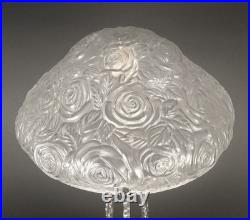 Lampe Art Deco Années 1930 En Ferronnerie D'art Et Dôme En Verre Moulé-pressé