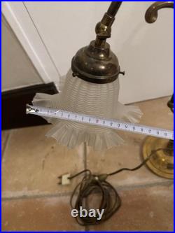 Lampe Art Deco Doré Tulipe Pâte de Verre. Ancienne laiton