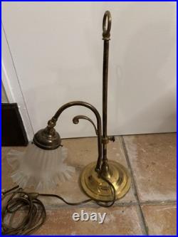 Lampe Art Deco Doré Tulipe Pâte de Verre. Ancienne laiton