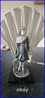 Lampe Art Déco Femme Élégante signé Guido Cortese (Cevik Italie) années 70-80