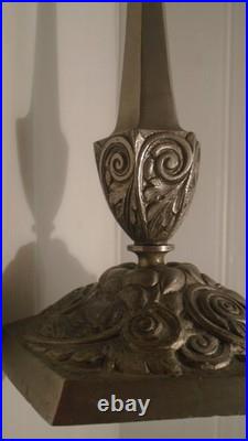 Lampe Art Déco en bronze argenté et pâte de verre France, circa 1927-1930